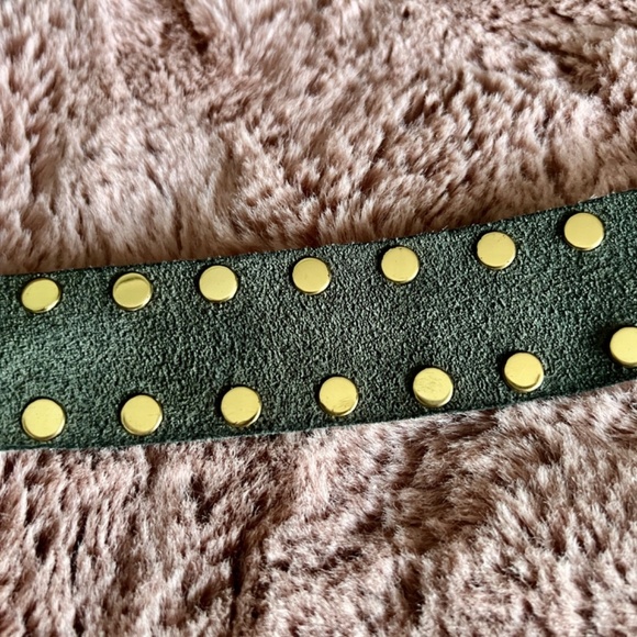 VINTAGE 80s Sage/Olive Suede Gold Tone Bling Studded Fashion Belt - unique! main image 6
